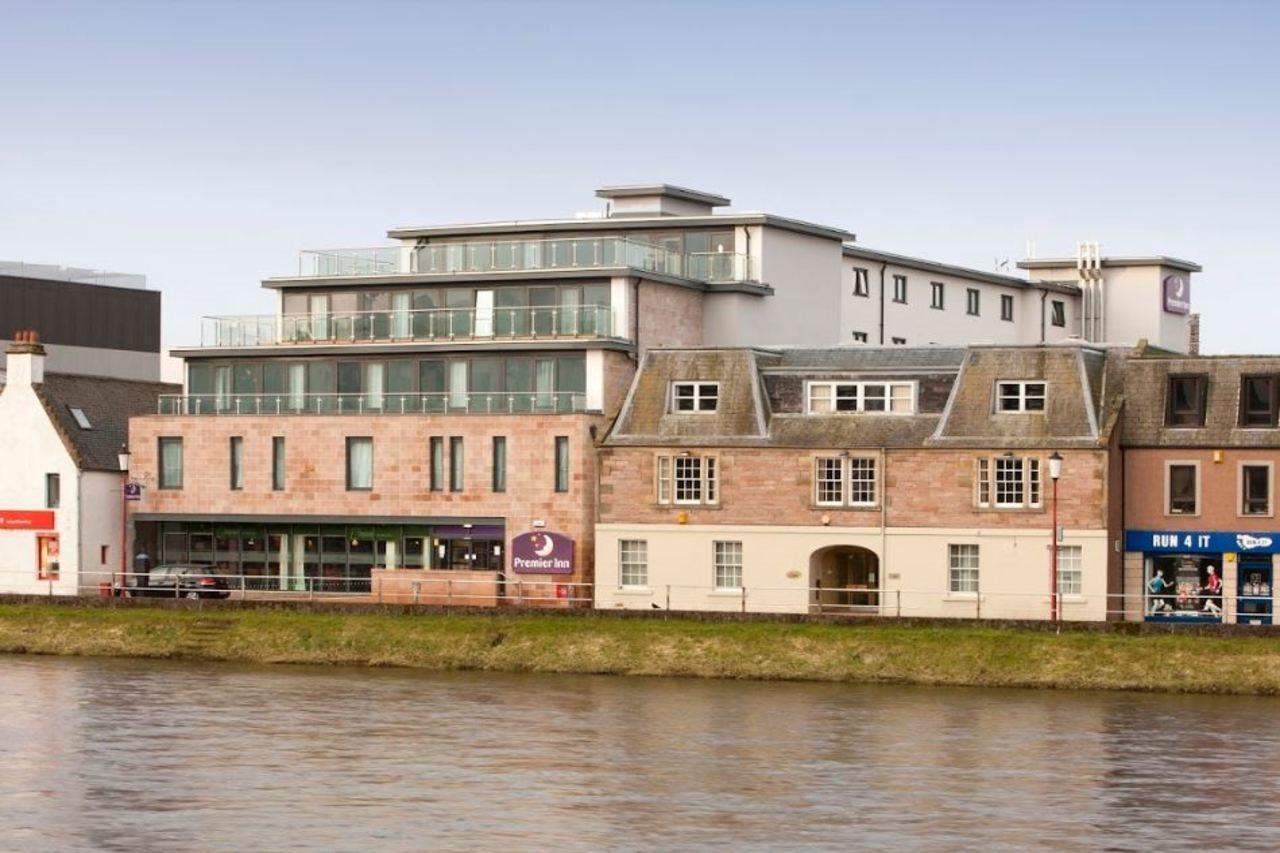 Premier Inn Inverness Centre - River Ness Esterno foto