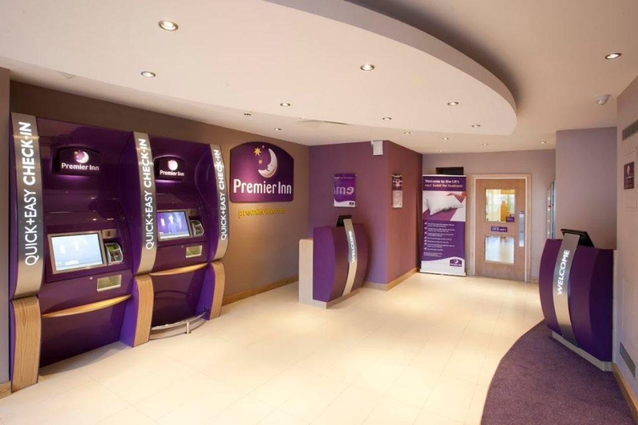 Premier Inn Inverness Centre - River Ness Esterno foto