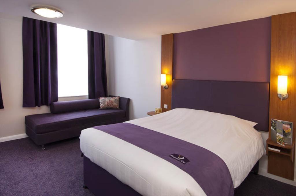 Premier Inn Inverness Centre - River Ness Camera foto