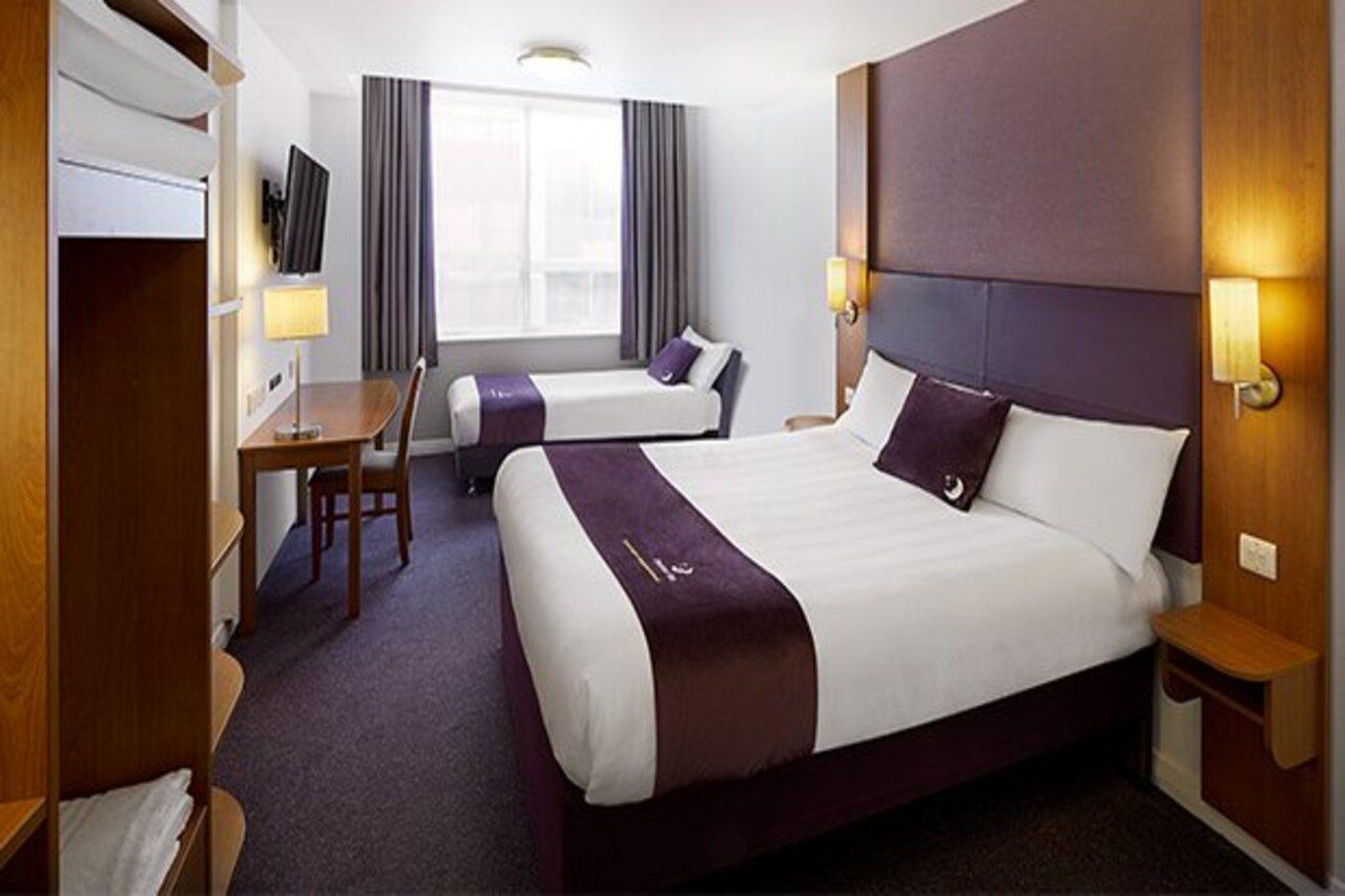 Premier Inn Inverness Centre - River Ness Esterno foto