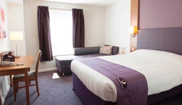 Premier Inn Inverness Centre - River Ness Esterno foto